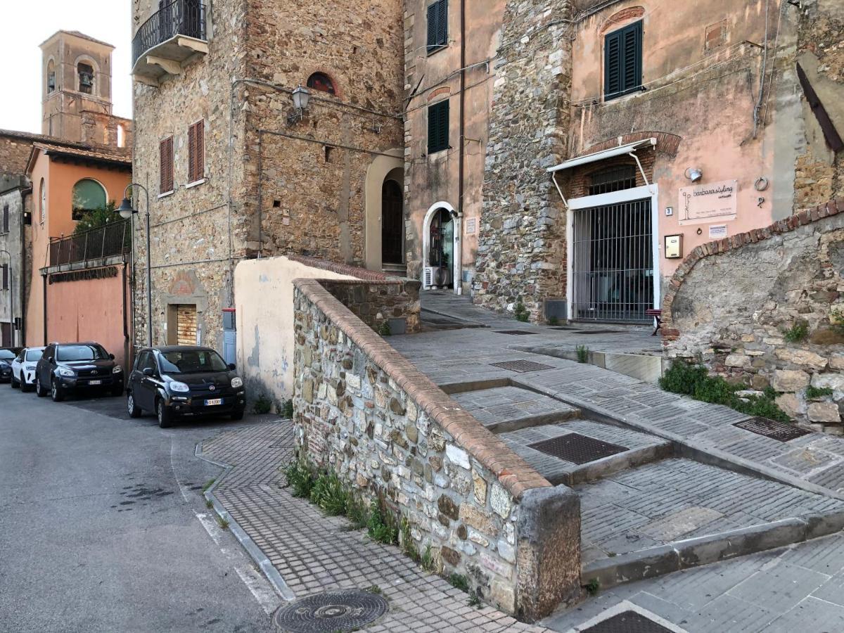 La Casa Di Zoe Apartment Campiglia Marittima Bagian luar foto