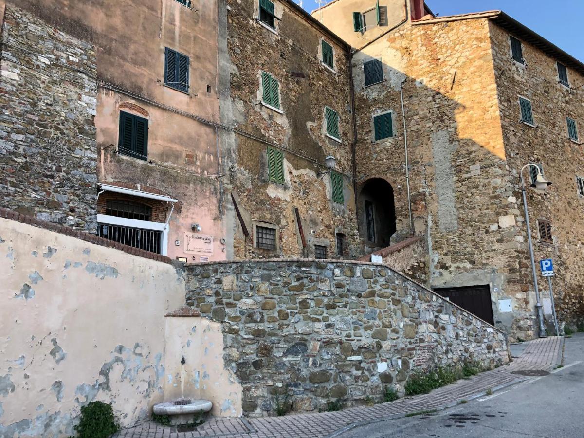 La Casa Di Zoe Apartment Campiglia Marittima Bagian luar foto